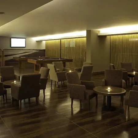 Algarve Marriott Salgados Golf & Conference Center Готель