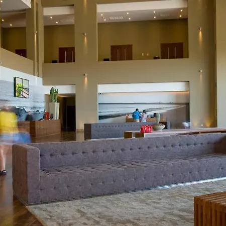 Готель Algarve Marriott Salgados Golf & Conference Center