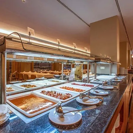 Готель Algarve Marriott Salgados Golf & Conference Center
