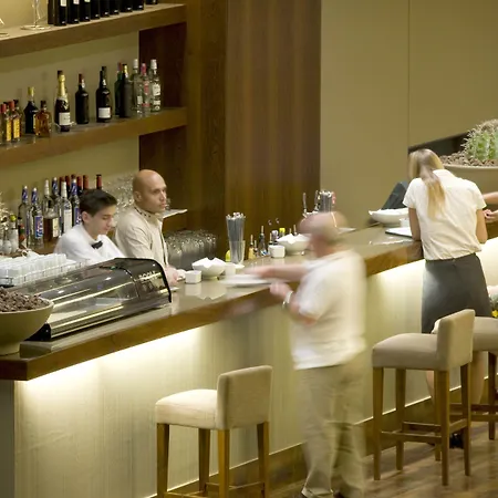 מלון Algarve Marriott Salgados Golf & 5*